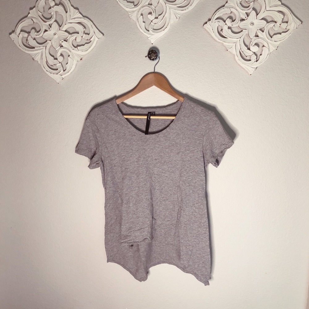 Raw edge handkerchief bottom T